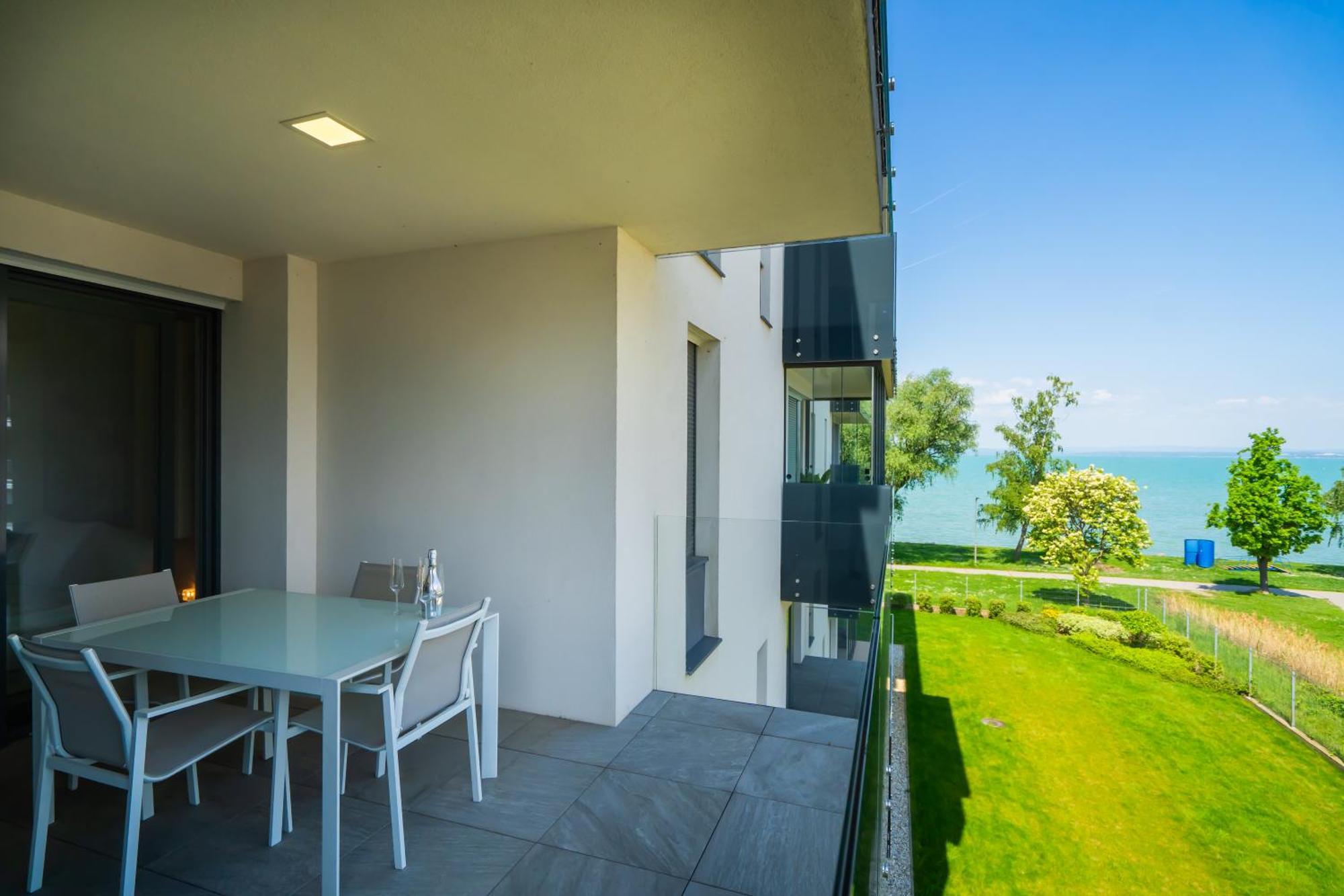 Myflat Casa Galerius Apartment Siófok Exteriör bild