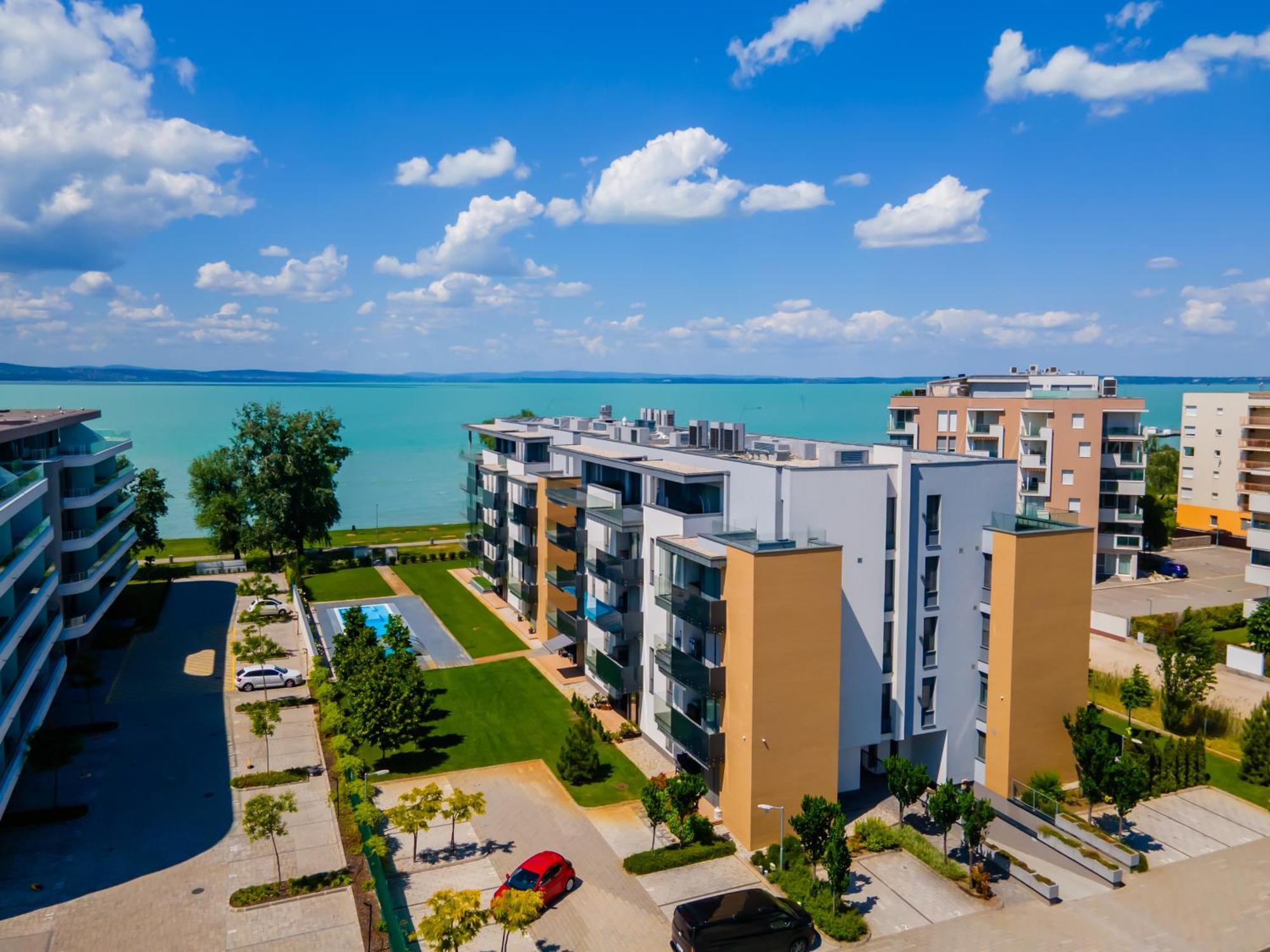 Myflat Casa Galerius Apartment Siófok Exteriör bild