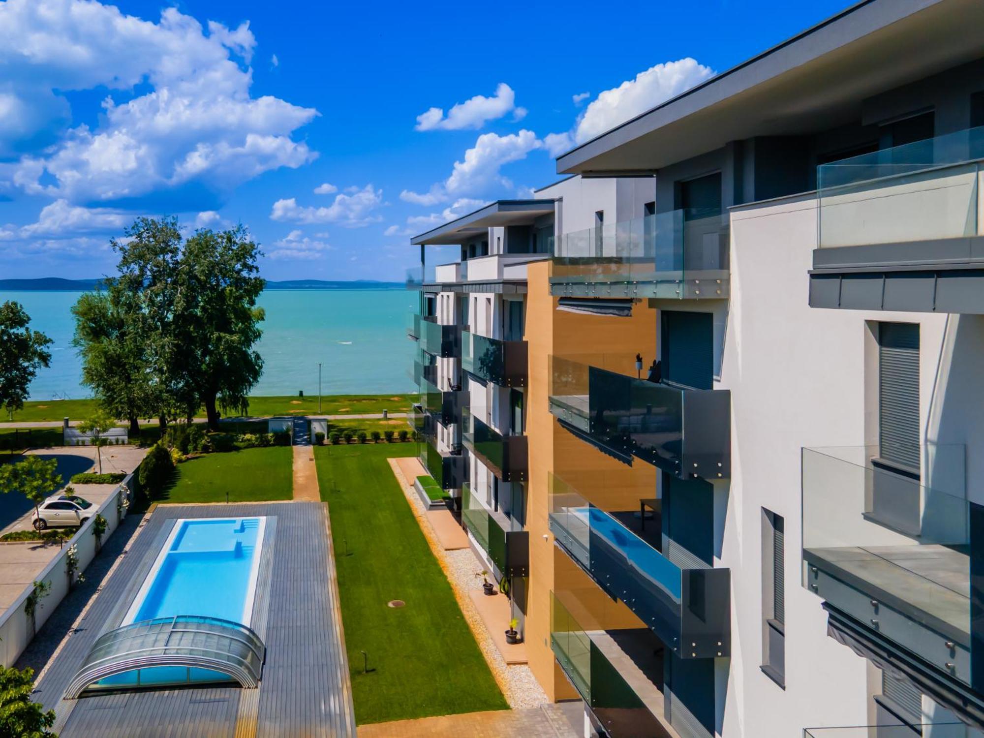 Myflat Casa Galerius Apartment Siófok Exteriör bild